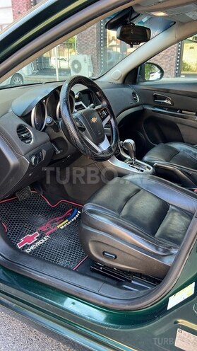 Chevrolet Cruze-7