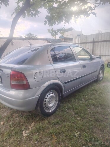 Opel Astra-4