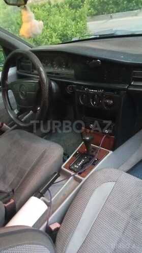 Mercedes 190-6