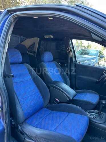 Opel Vectra-10