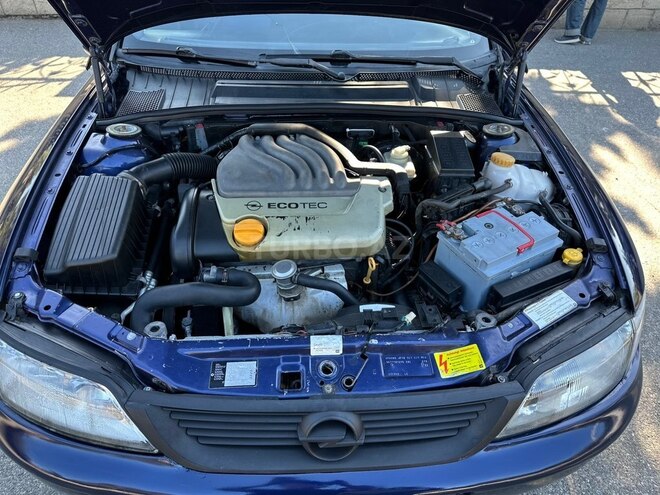 Opel Vectra-6