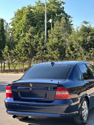 Opel Vectra-3