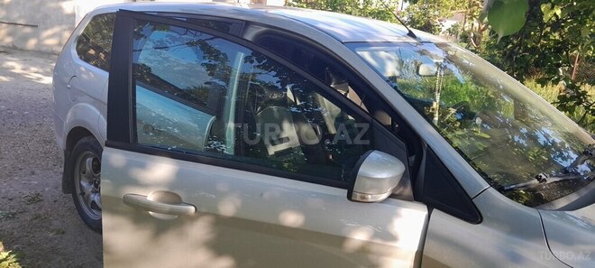 Ford Focus-2