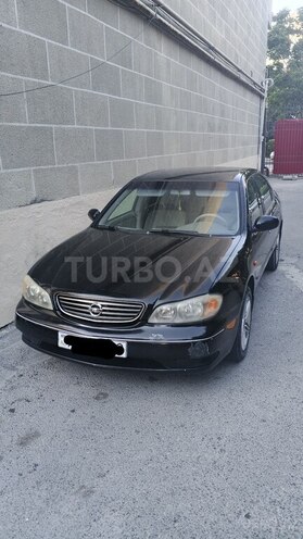 Nissan Maxima-1