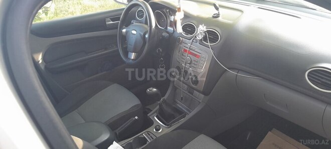 Ford Focus-4