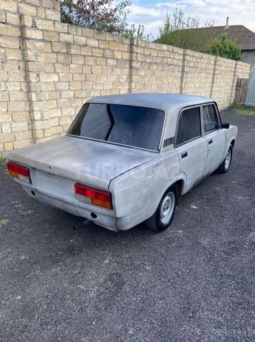 LADA (VAZ) 2107-5