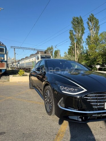 Hyundai Sonata-3