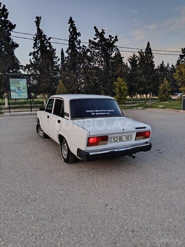 LADA (VAZ) 2107-4