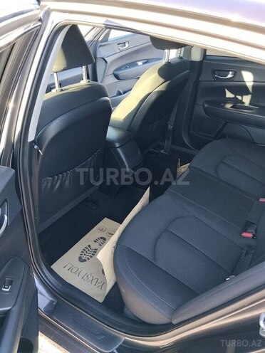 Kia Optima-7