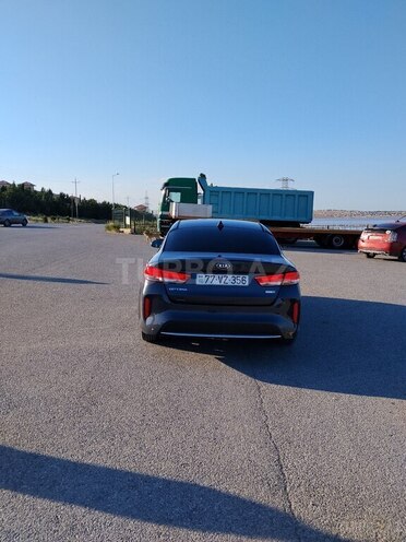 Kia Optima-5