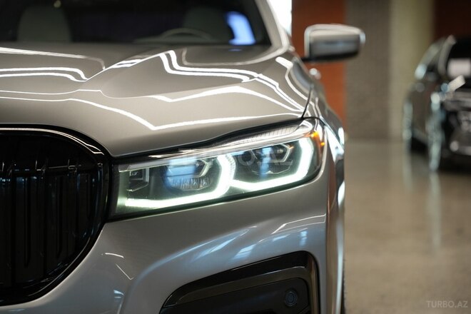 BMW 740-5