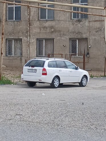 Chevrolet Lacetti-6