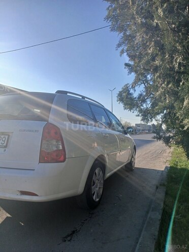 Chevrolet Lacetti-8
