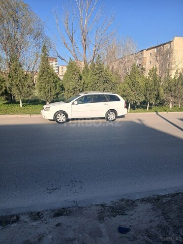 Chevrolet Lacetti-5