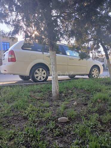 Chevrolet Lacetti-9