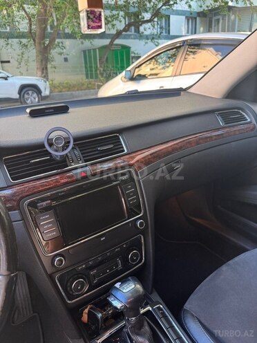 Skoda Superb-13