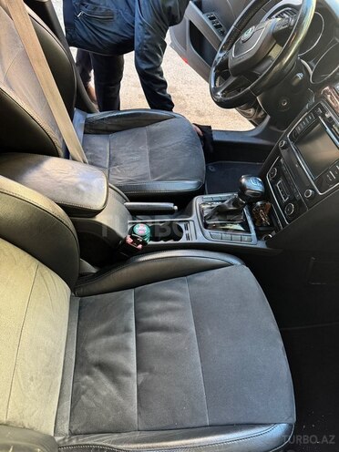 Skoda Superb-8