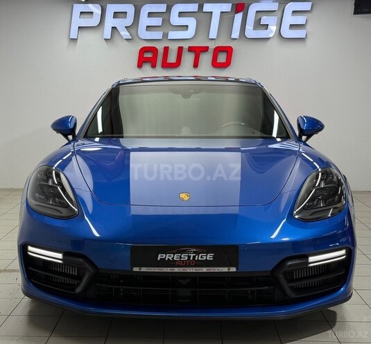 Porsche Panamera GTS-3