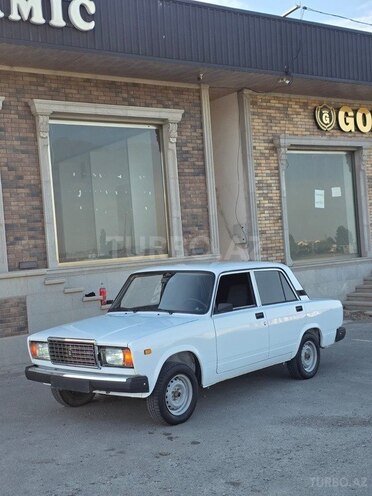LADA (VAZ) 2107-5