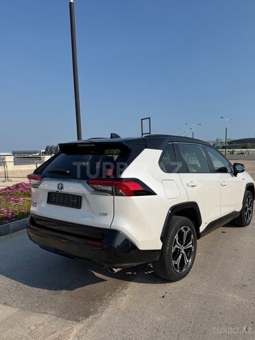 Toyota RAV4-2