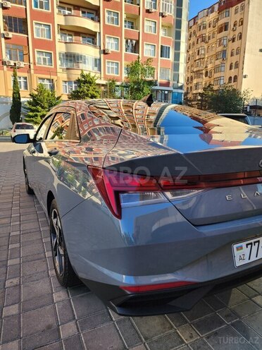 Hyundai Elantra-9