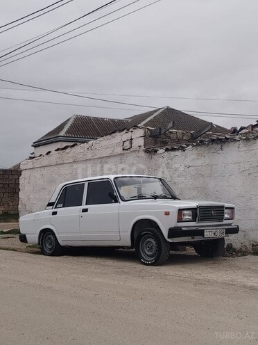 LADA (VAZ) 2107-10