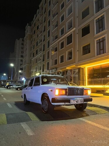 LADA (VAZ) 2107-2