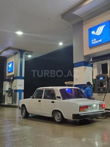 LADA (VAZ) 2107-8