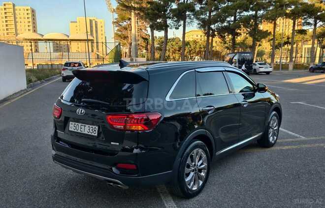 Kia Sorento-11