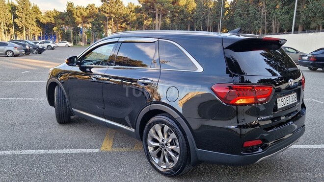 Kia Sorento-14