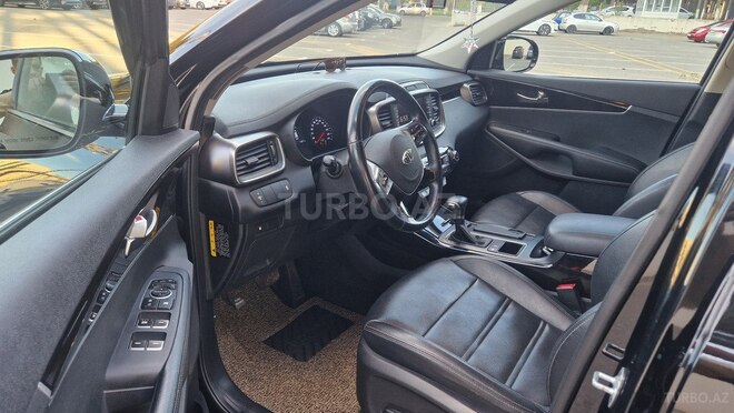 Kia Sorento-18