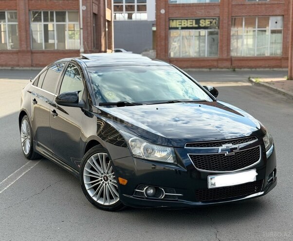Chevrolet Cruze-1