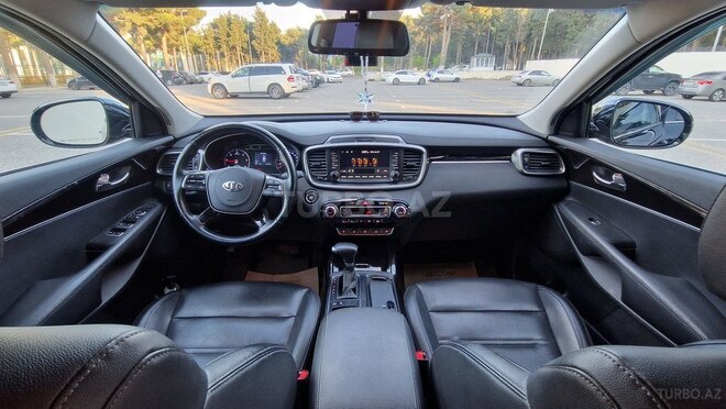 Kia Sorento-17