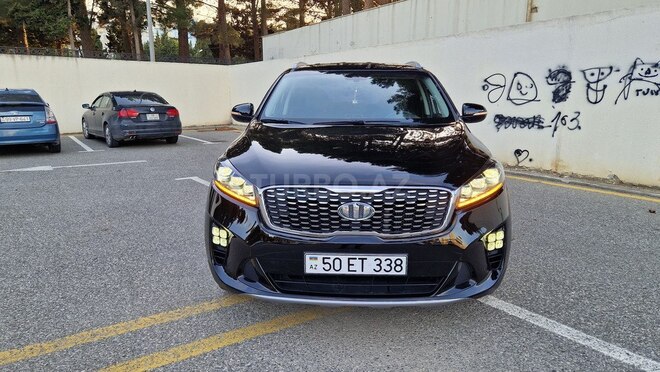 Kia Sorento-13