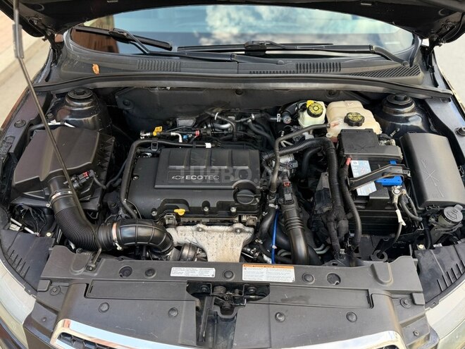 Chevrolet Cruze-14