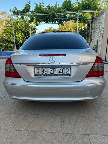 Mercedes E 220-7