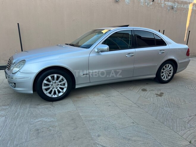 Mercedes E 220-6
