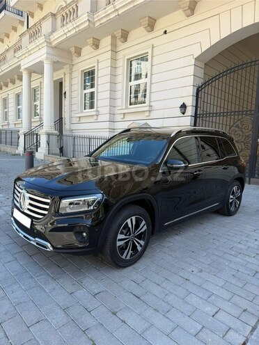 Mercedes GLB 200-2