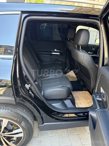 Mercedes GLB 200-15