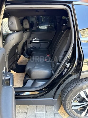 Mercedes GLB 200-16