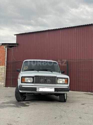 LADA (VAZ) 2107-1