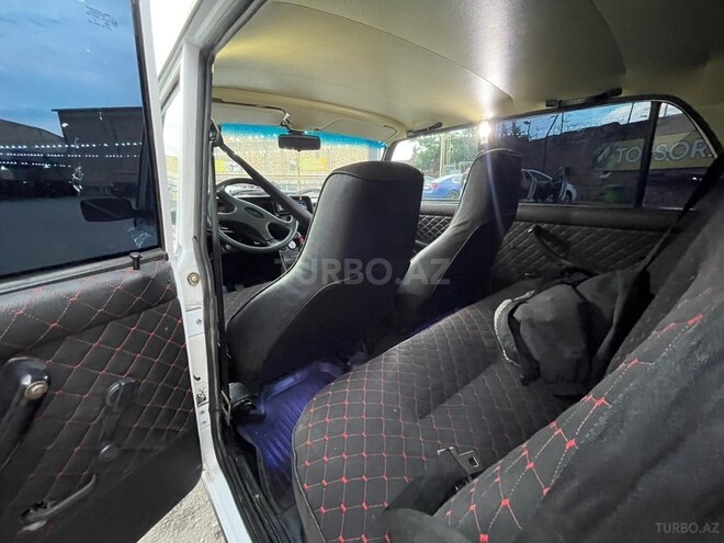 LADA (VAZ) 2107-8