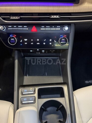 Hyundai Sonata-14