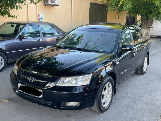 Hyundai Sonata-6