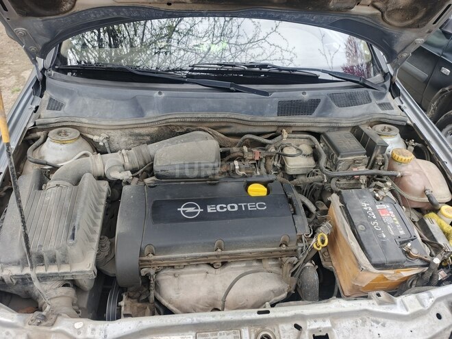 Opel Astra-1
