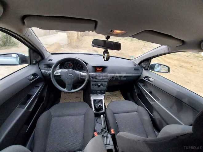 Opel Astra-12