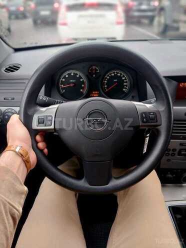 Opel Astra-13
