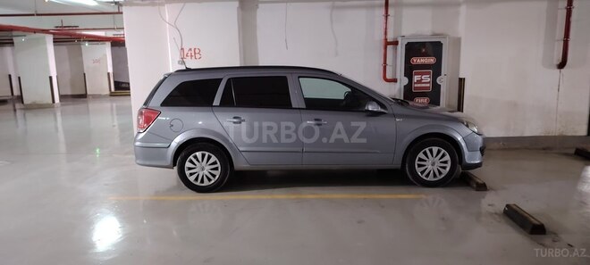 Opel Astra-4