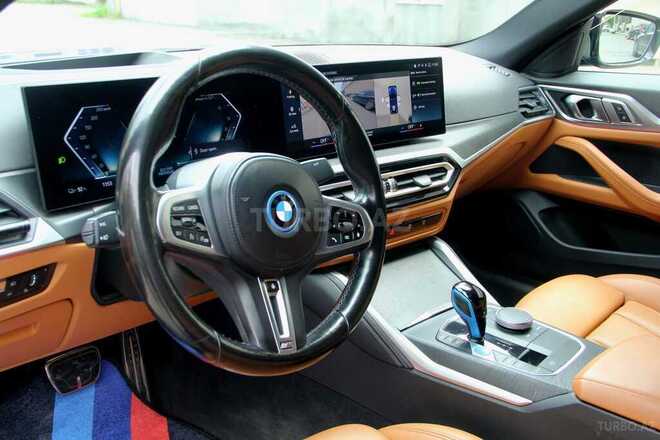 BMW i4-2