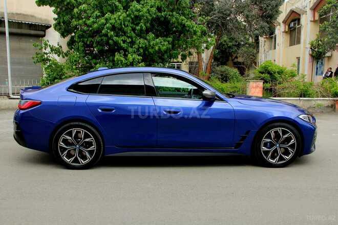BMW i4-13